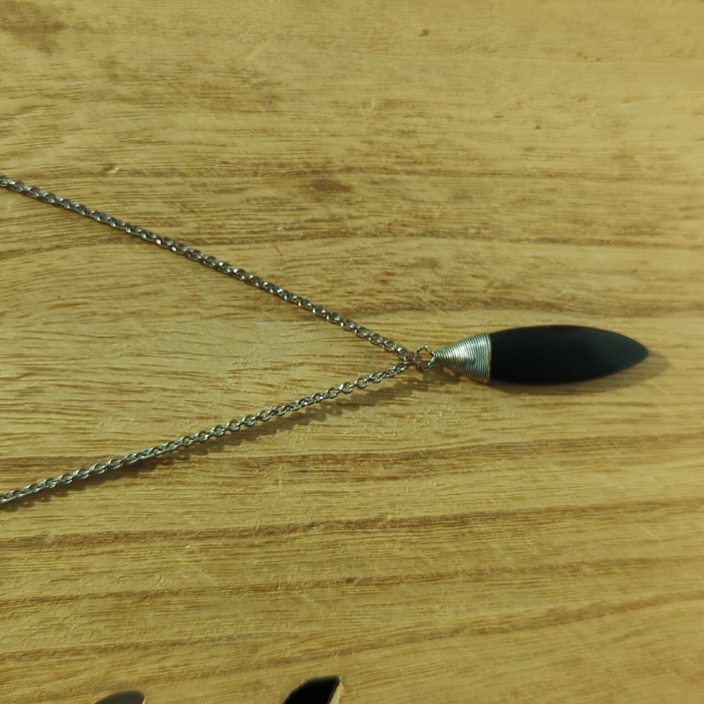 Black statement long necklace